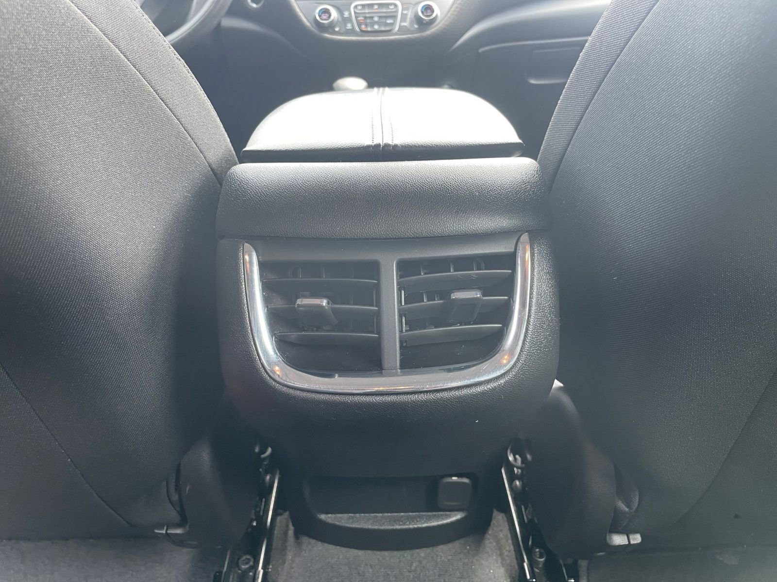 Used 2024 Chevrolet Malibu LT image 22