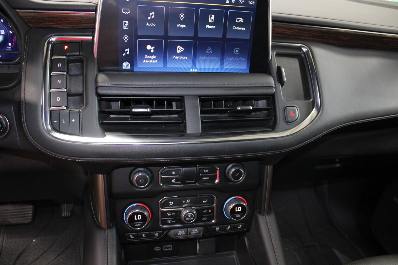 Used 2024 Chevrolet Tahoe High Country image 42