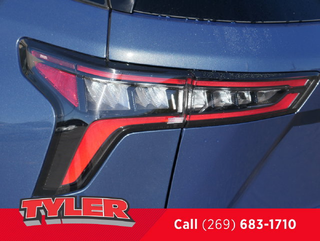New 2027 Chevrolet Equinox RS w/ Safety and Technology Package AWD/4WD image 11
