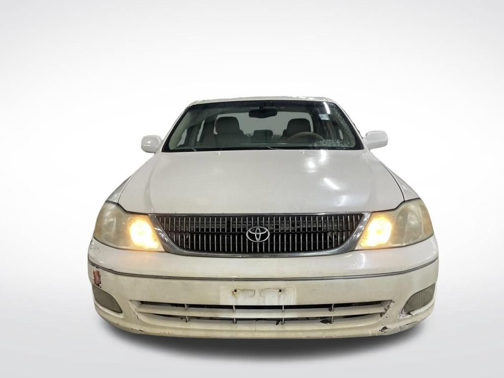 Used 2002 Toyota Avalon XL FWD image 3