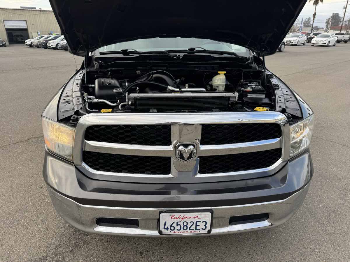 Used 2017 RAM 1500 Classic SLT image 40
