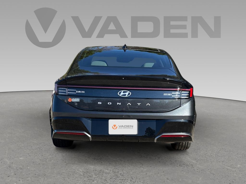 New 2024 Hyundai Sonata SEL w/ Convenience Package FWD image 25