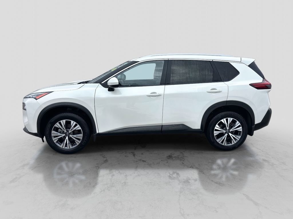 Used 2023 Nissan Rogue SV w/ SV Premium B Package image 2
