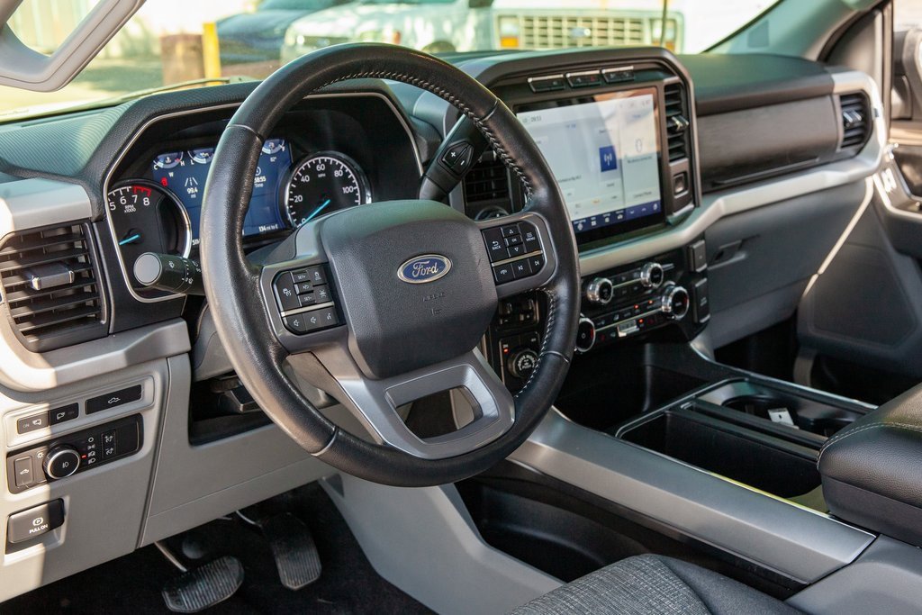 Used 2022 Ford F150 XLT w/ Equipment Group 302A High image 10