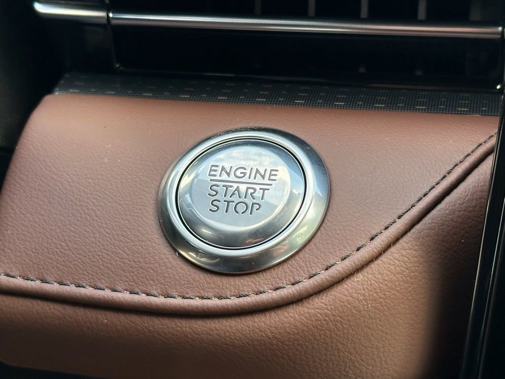 New 2026 Lincoln Nautilus Reserve AWD/4WD image 10