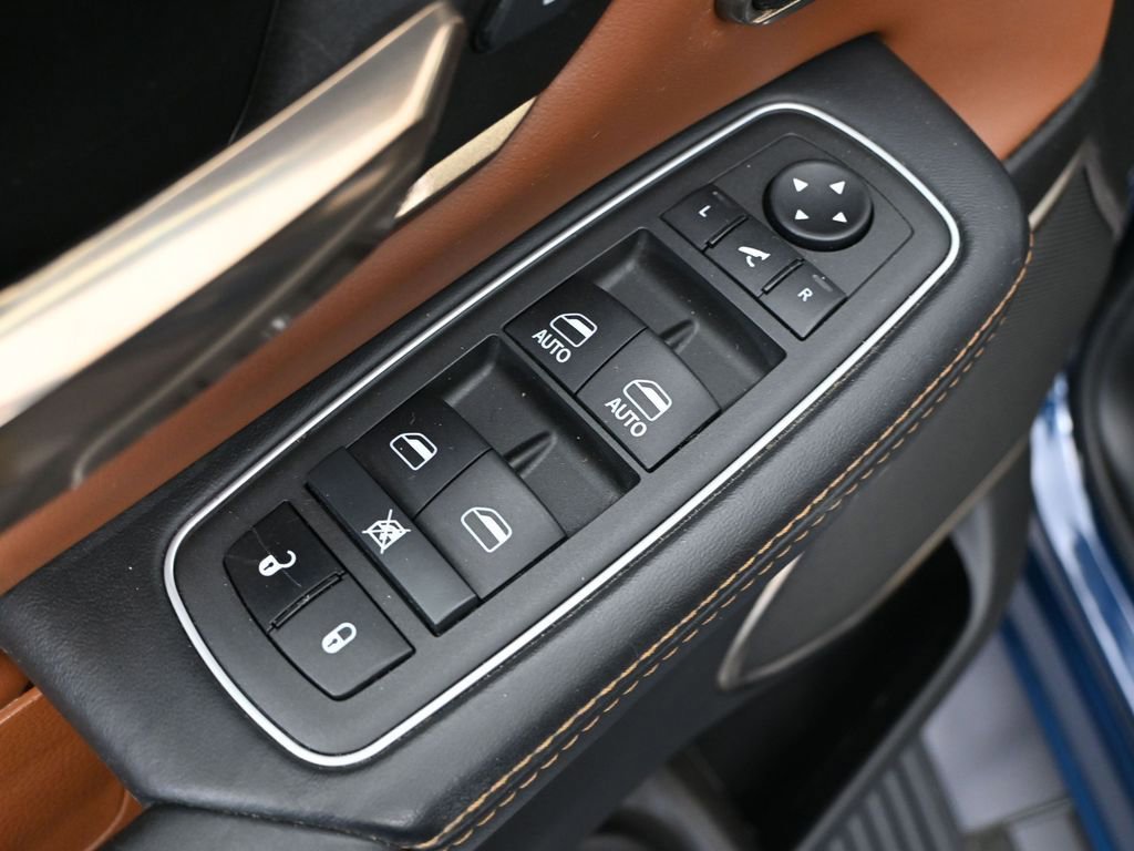 Used 2022 RAM 1500 Limited image 22