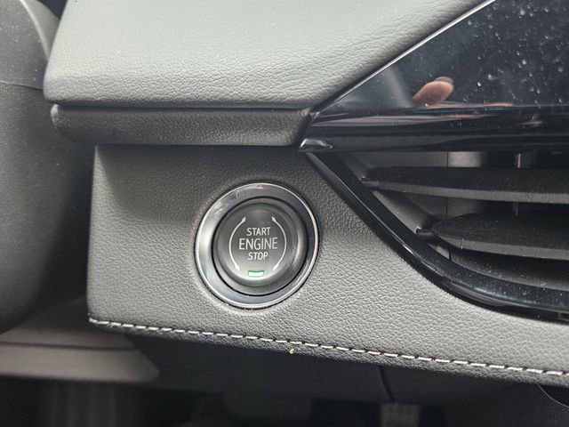 Used 2025 Buick Enclave Avenir AWD/4WD image 19