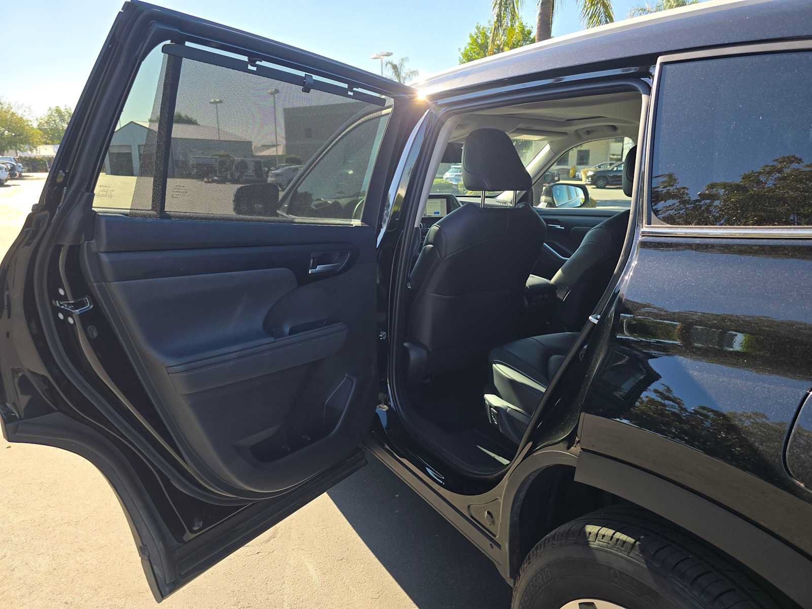 Certified 2026 Toyota Highlander XLE AWD/4WD image 17