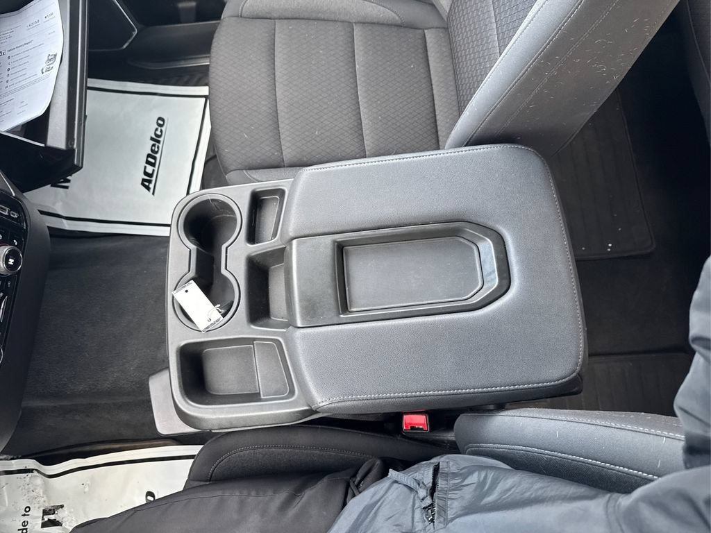 Used 2024 Chevrolet Silverado 1500 LT AWD/4WD image 12