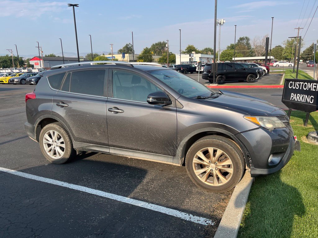 Used 2014 Toyota RAV4 Limited w/ Technology Package AWD/4WD image 6