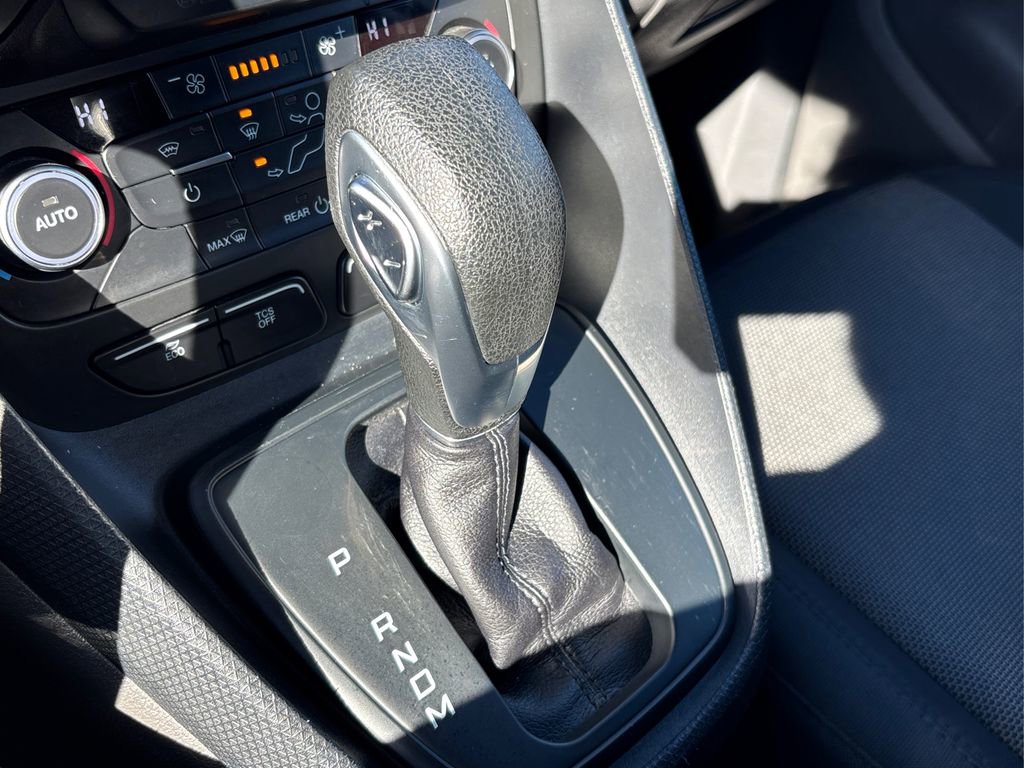 Used 2020 Ford Transit Connect XL image 33