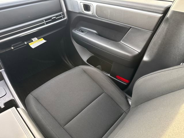 Used 2026 Hyundai Santa Fe SE FWD image 16