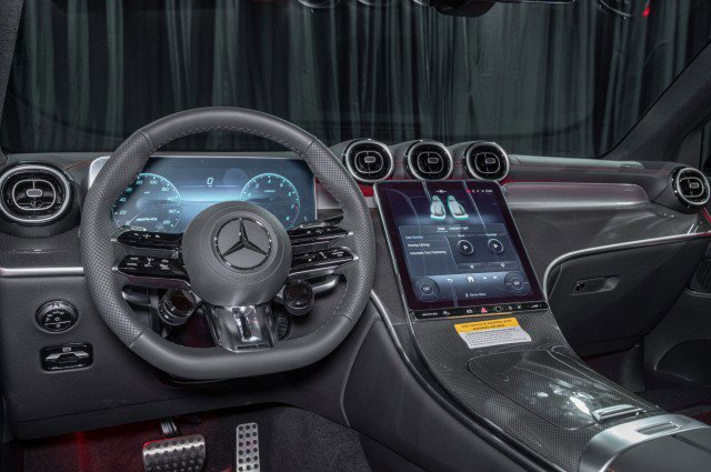 New 2026 Mercedes-Benz GLC 43 AMG 4MATIC image 18