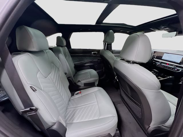 New 2025 Kia Sorento SX Prestige w/ Sage Leather Package AWD/4WD image 31