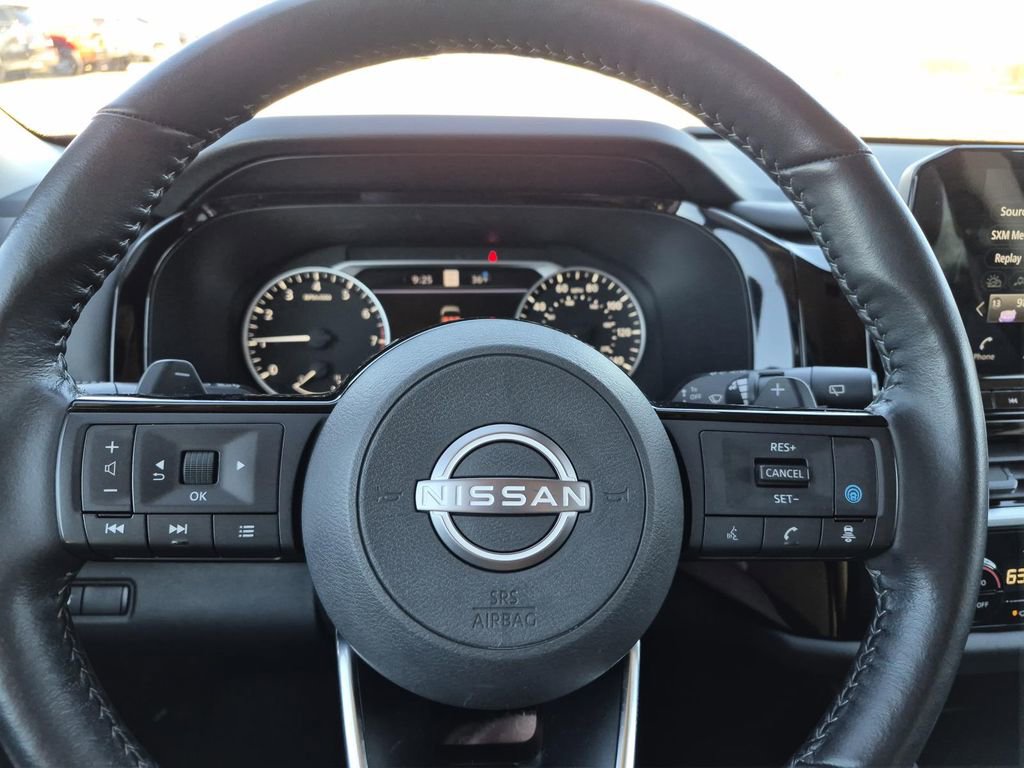 Used 2022 Nissan Pathfinder SL image 22