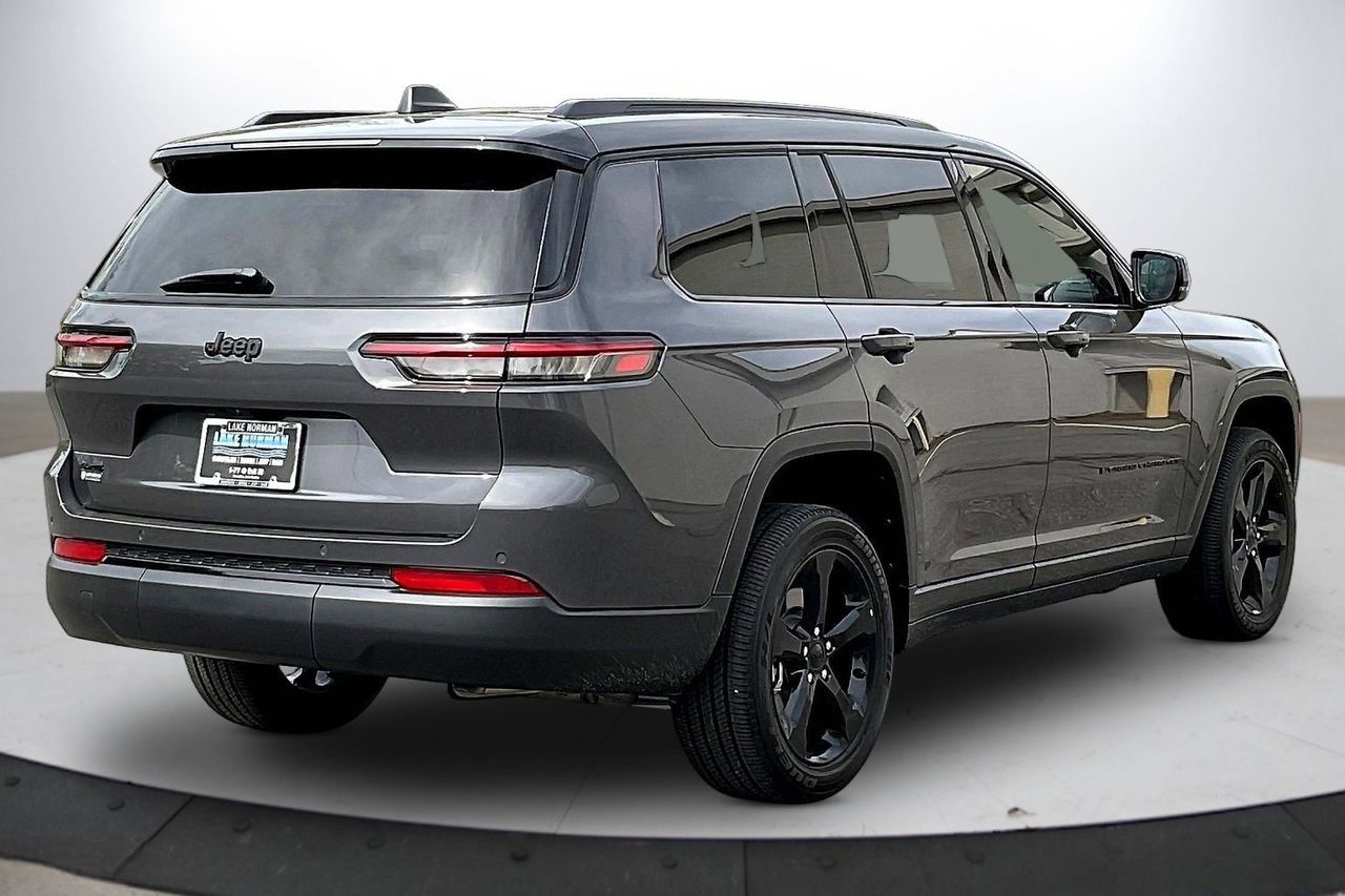 Certified 2025 Jeep Grand Cherokee L Altitude image 9