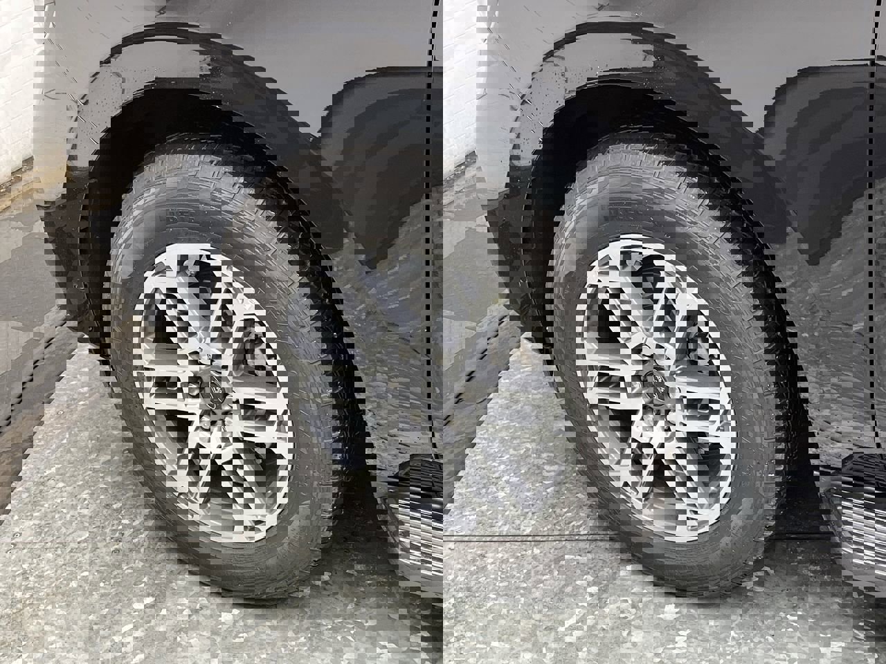 Certified 2025 Ford Expedition Max Active image 41