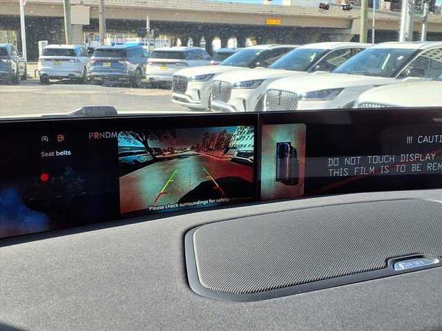 New 2026 Lincoln Navigator L Premier image 14