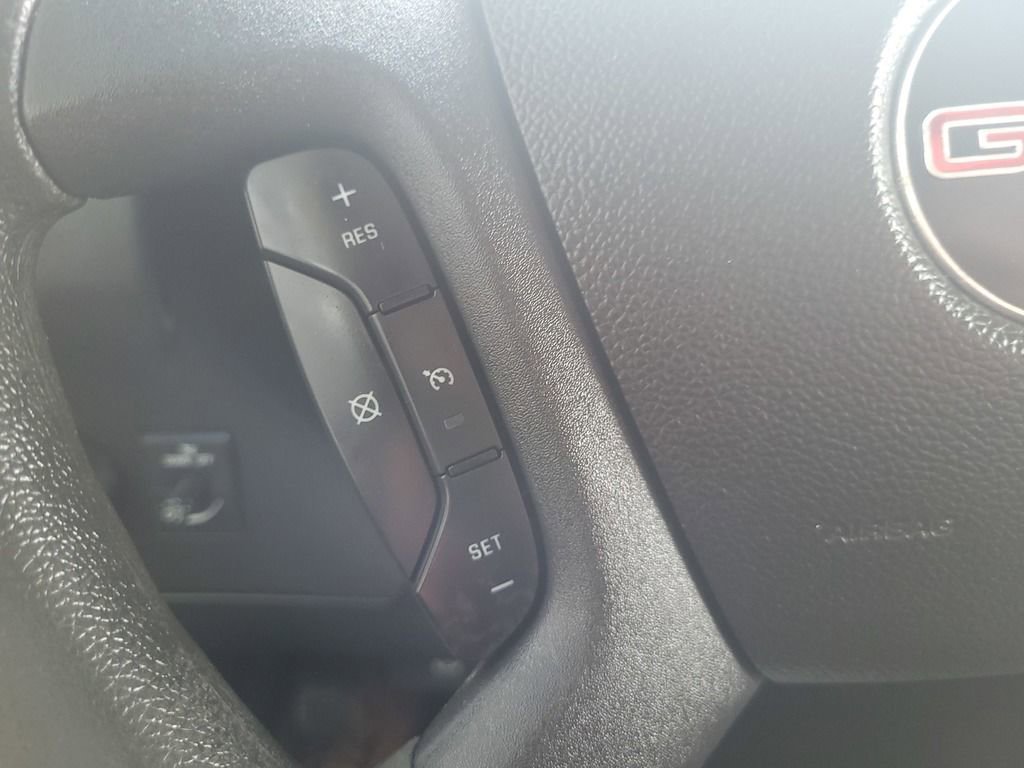 Used 2017 GMC Savana 3500 image 21