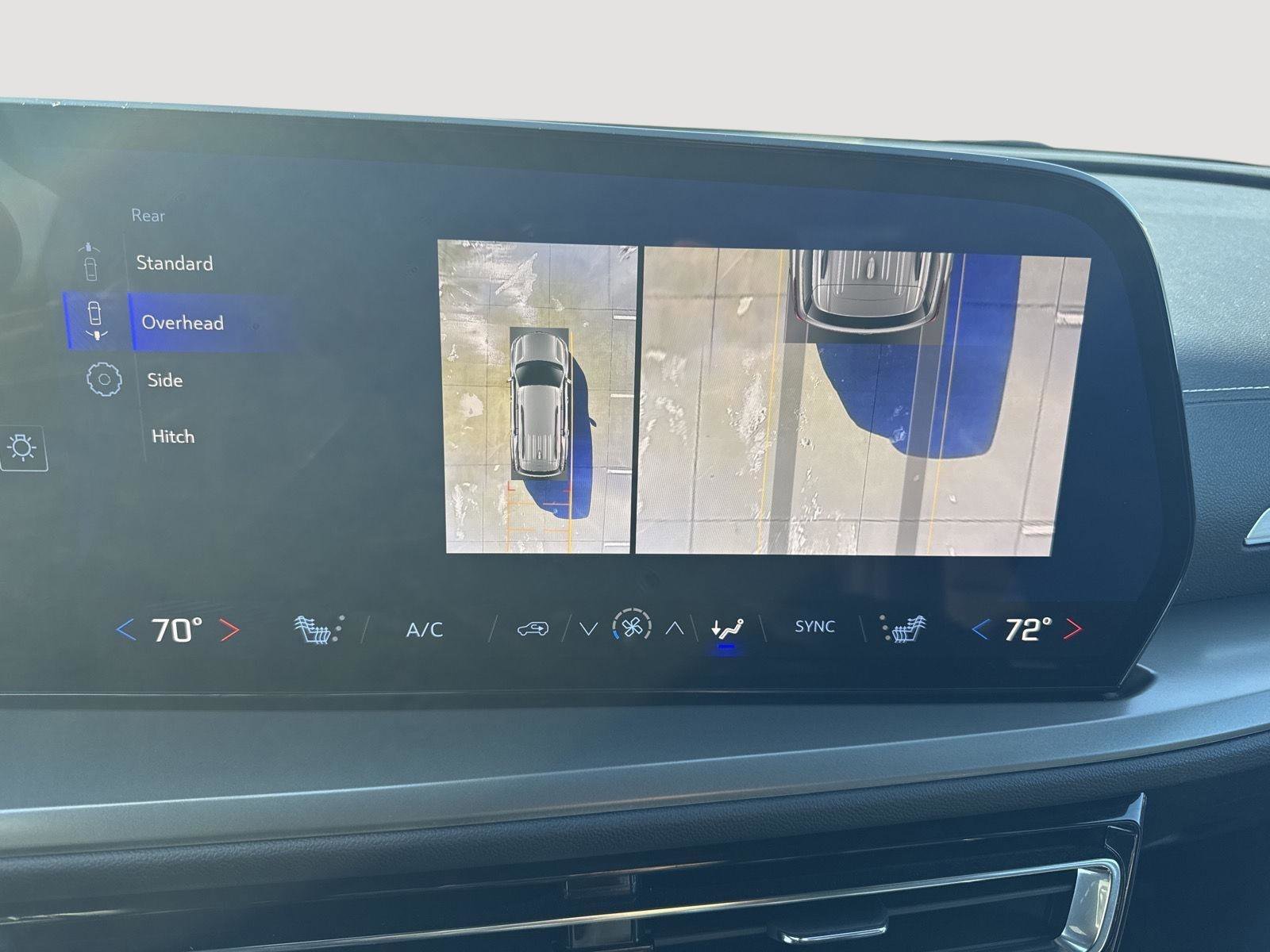 Used 2025 Chevrolet Traverse LT w/ Enhanced Driving Package image 28