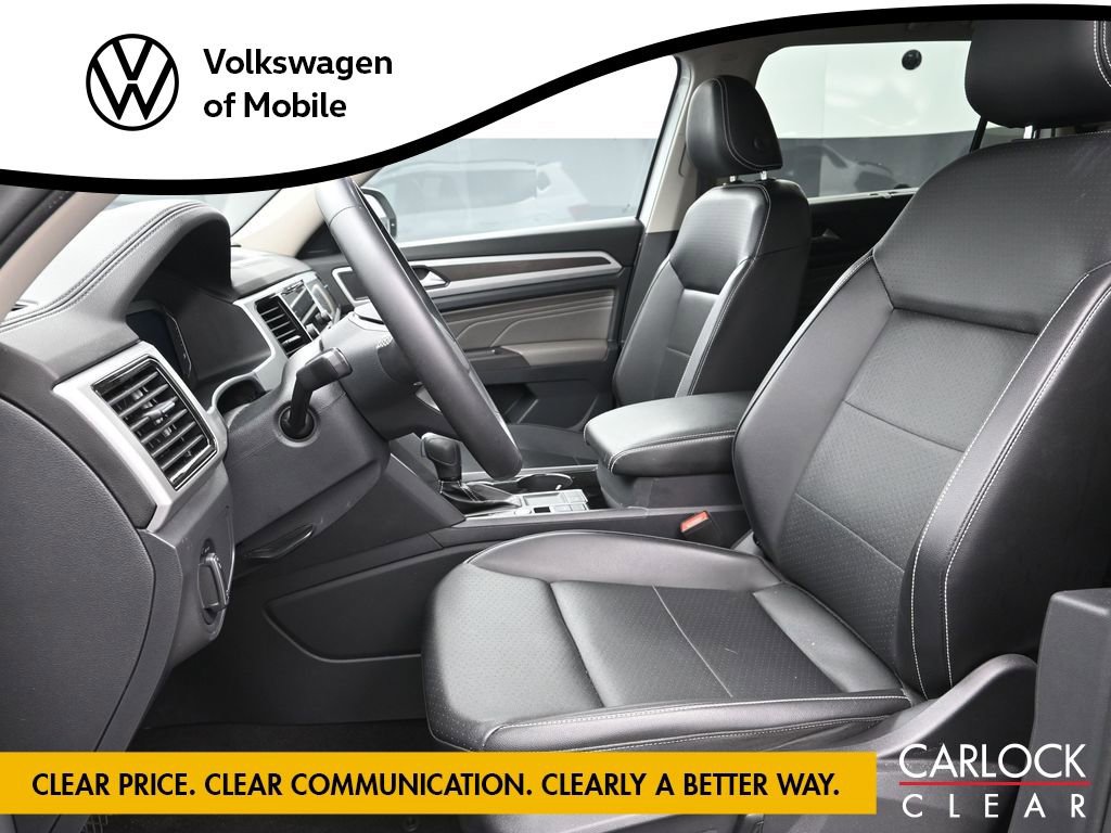 Used 2022 Volkswagen Atlas SE w/ Black Wheel Package image 12