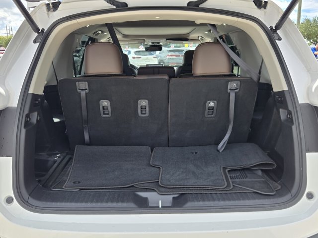Used 2024 Honda Pilot Elite image 13
