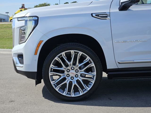 New 2026 GMC Yukon XL Denali w/ Denali Reserve Package image 6