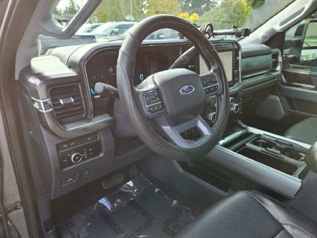 Used 2024 Ford F350 Lariat w/ Lariat Ultimate Package AWD/4WD image 24