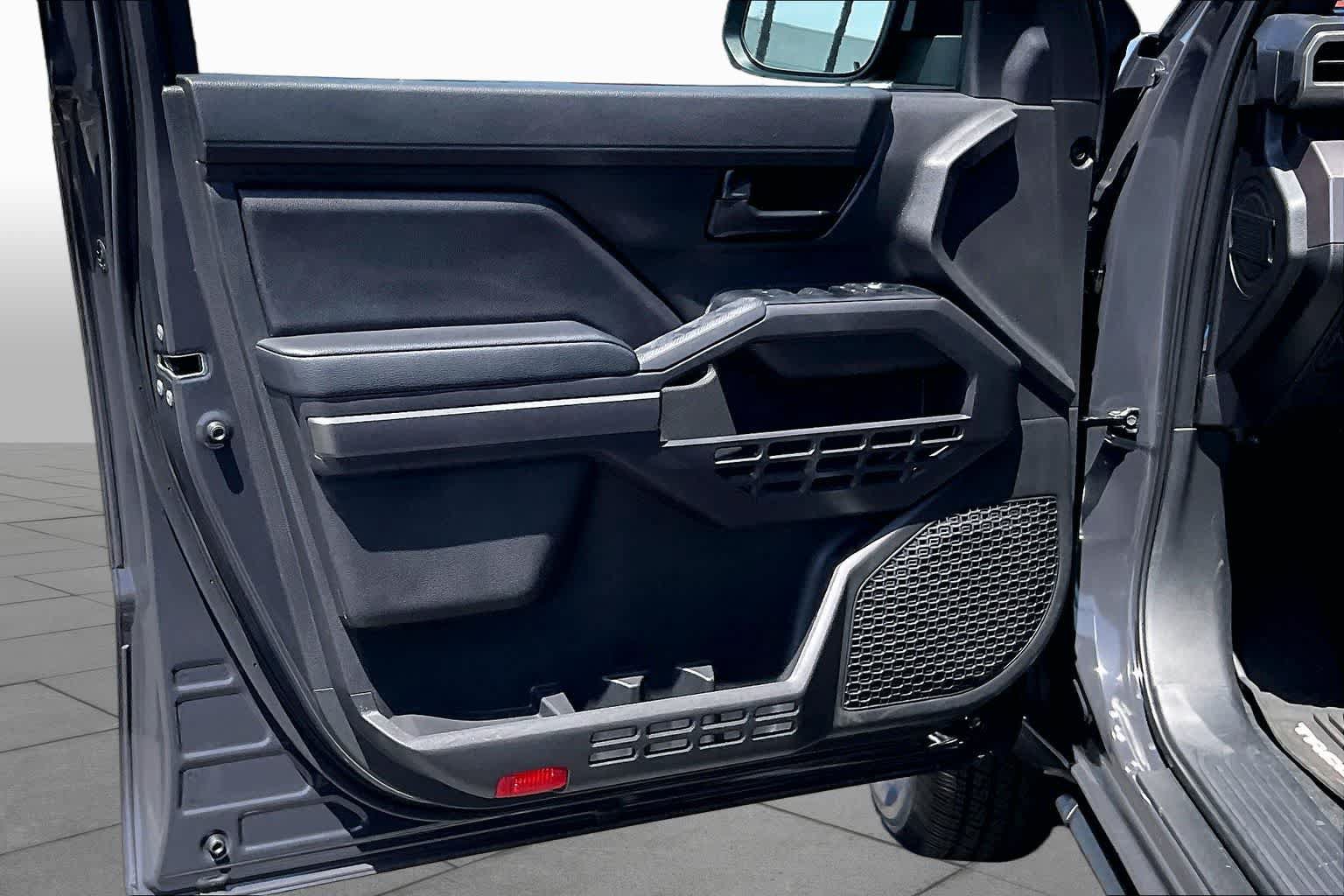 Certified 2025 Toyota Tacoma SR5 RWD image 20