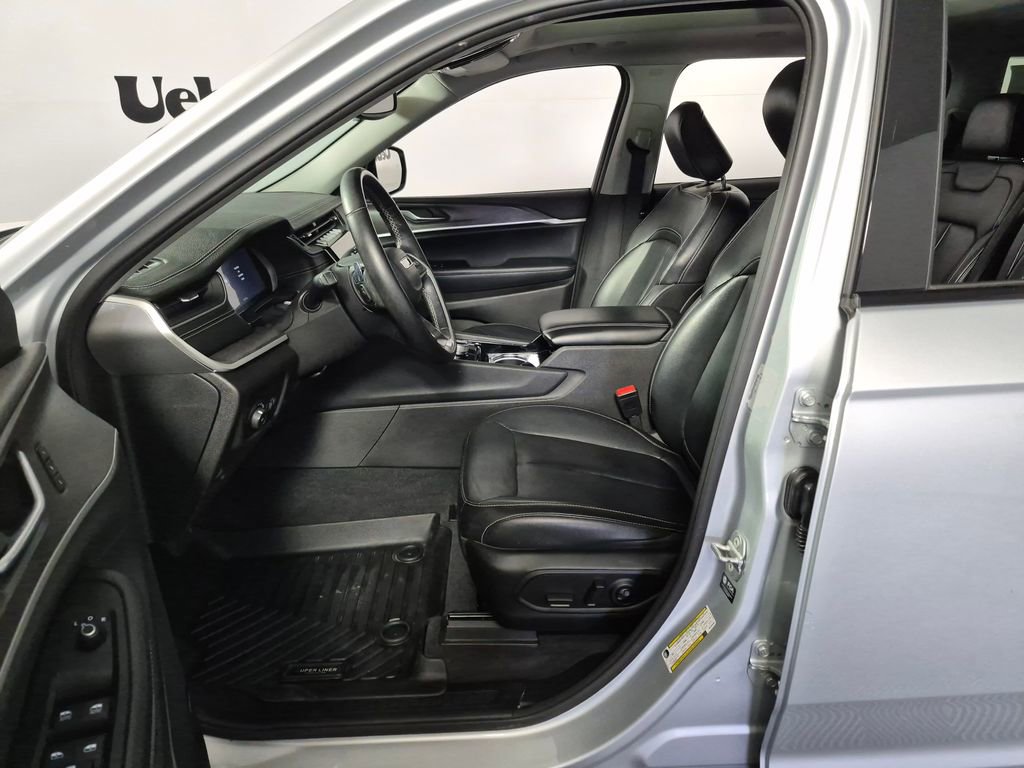 Used 2021 Jeep Grand Cherokee L Limited image 9