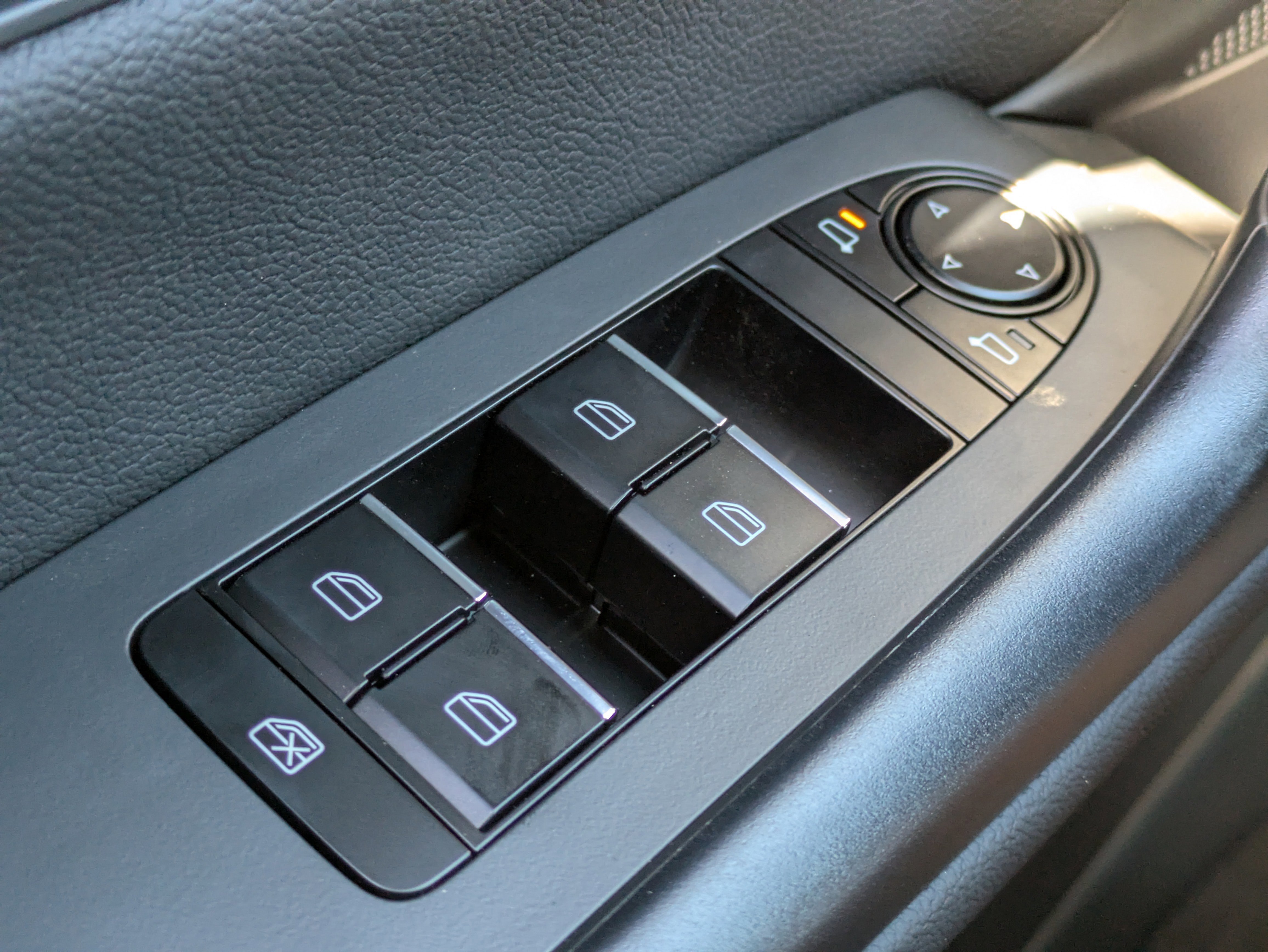 New 2026 MAZDA CX-50 AWD 2.5 S w/ Weather Package image 22