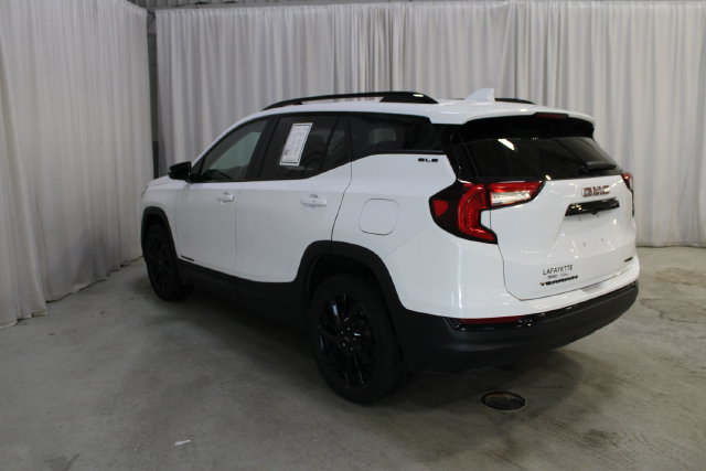 Used 2023 GMC Terrain SLE w/ Driver Convenience Package AWD/4WD image 26