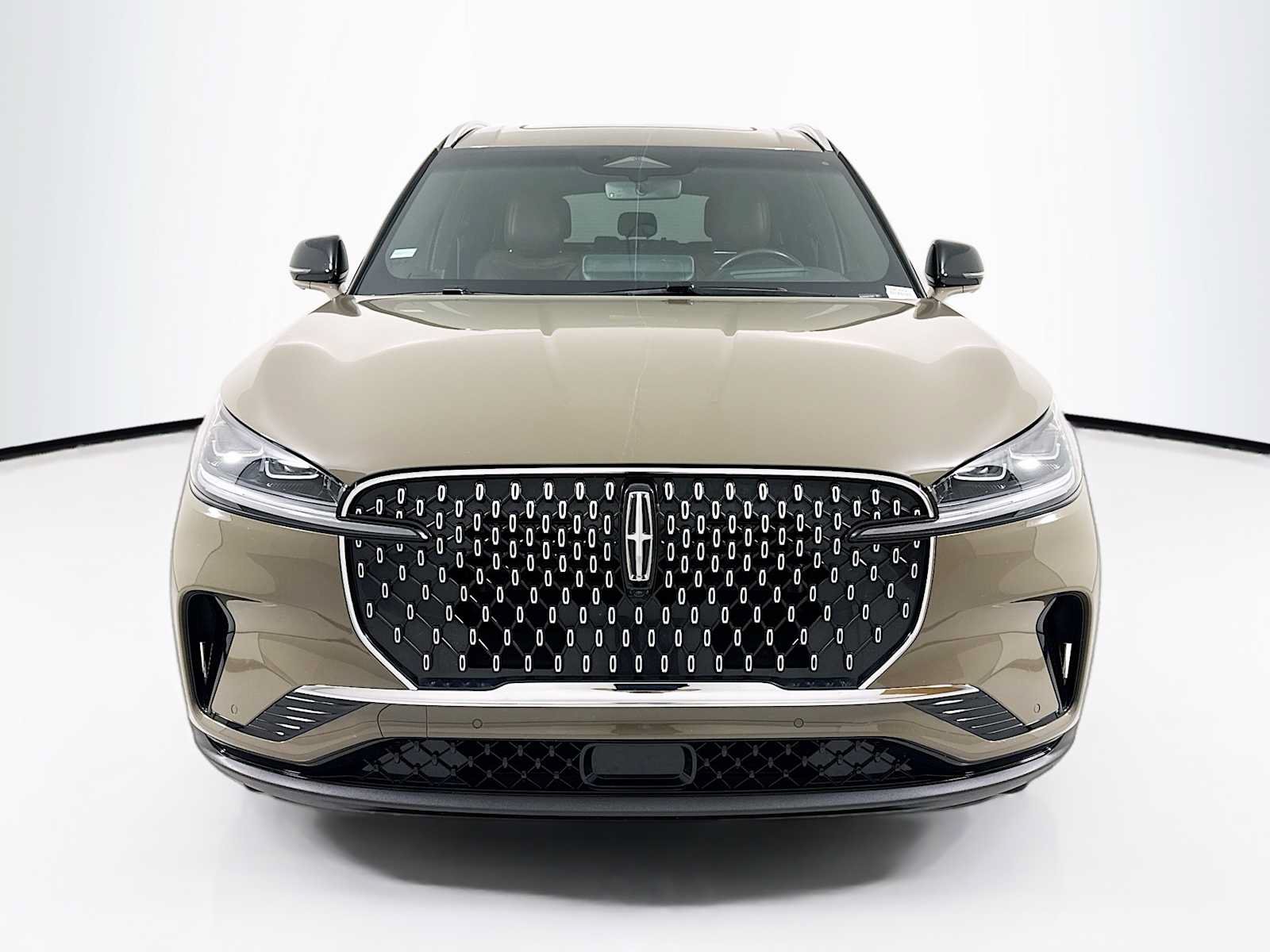 Used 2025 Lincoln Aviator Reserve w/ Equipment Group 201A AWD/4WD image 6