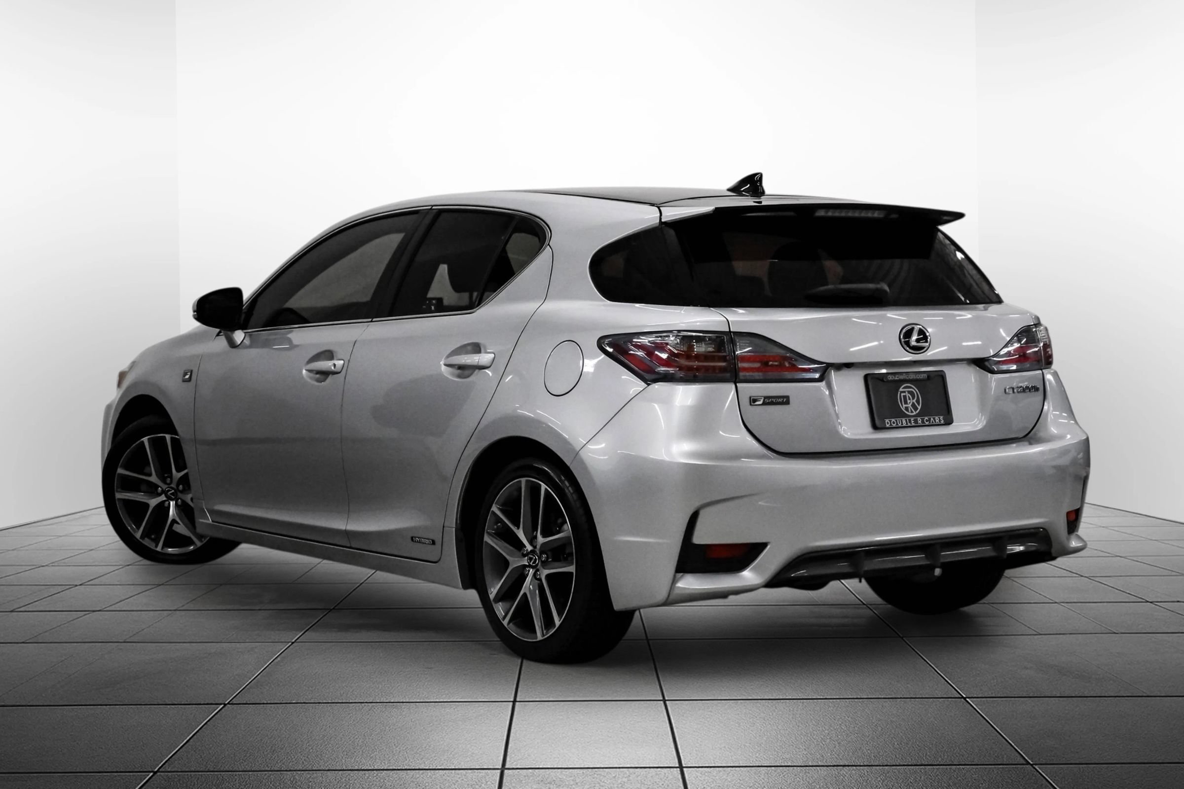 Used 2016 Lexus CT 200h w/ Navigation Package FWD image 11