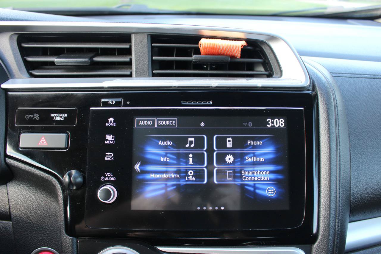 Used 2020 Honda Fit EX image 24