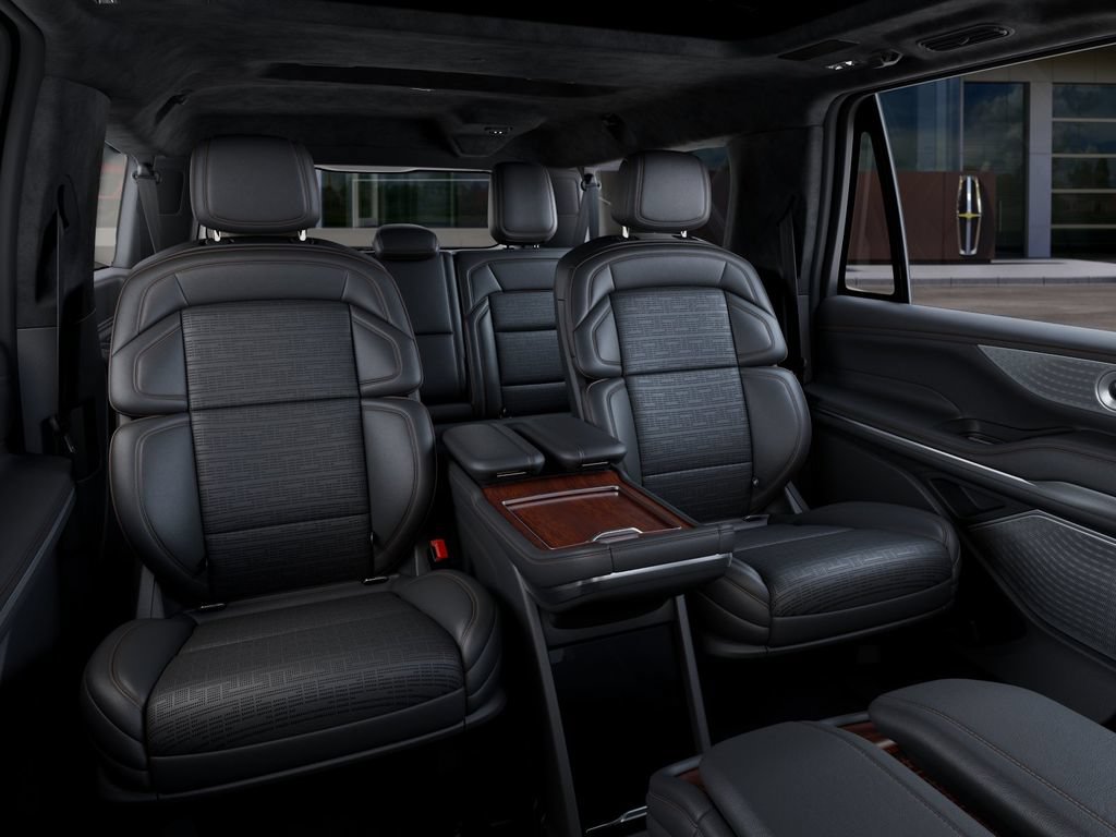 New 2027 Lincoln Navigator L Black Label AWD/4WD image 11