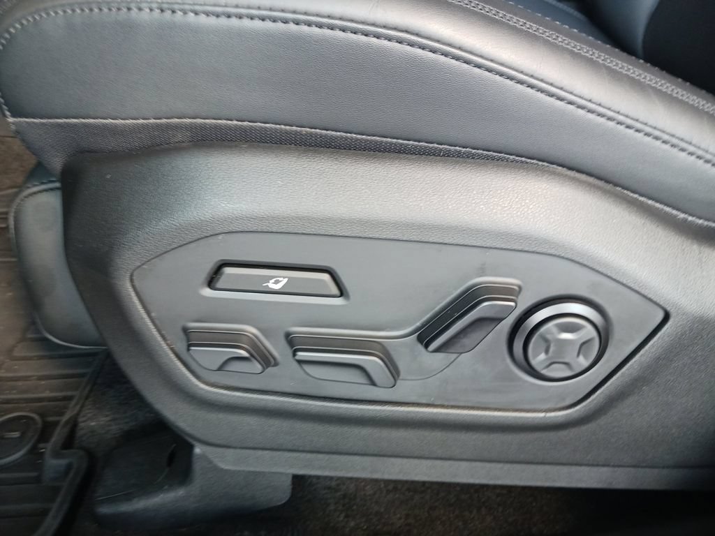 Used 2024 Hyundai Santa Fe Calligraphy AWD/4WD image 34