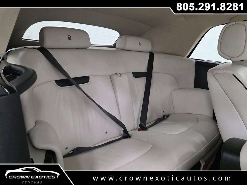 Used 2010 Rolls-Royce Phantom Drophead Coupe image 24
