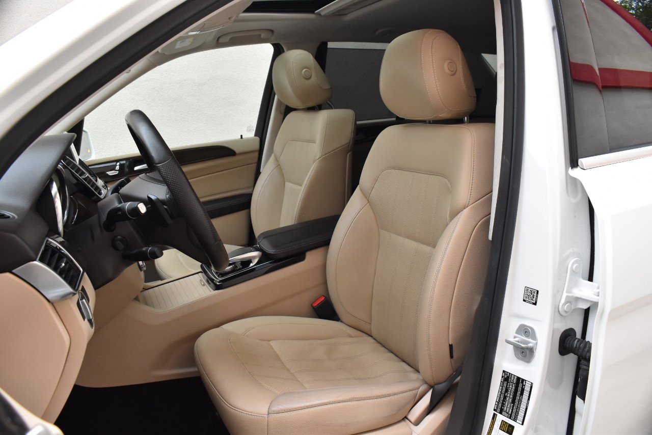 Used 2019 Mercedes-Benz GLE 400 4MATIC image 14