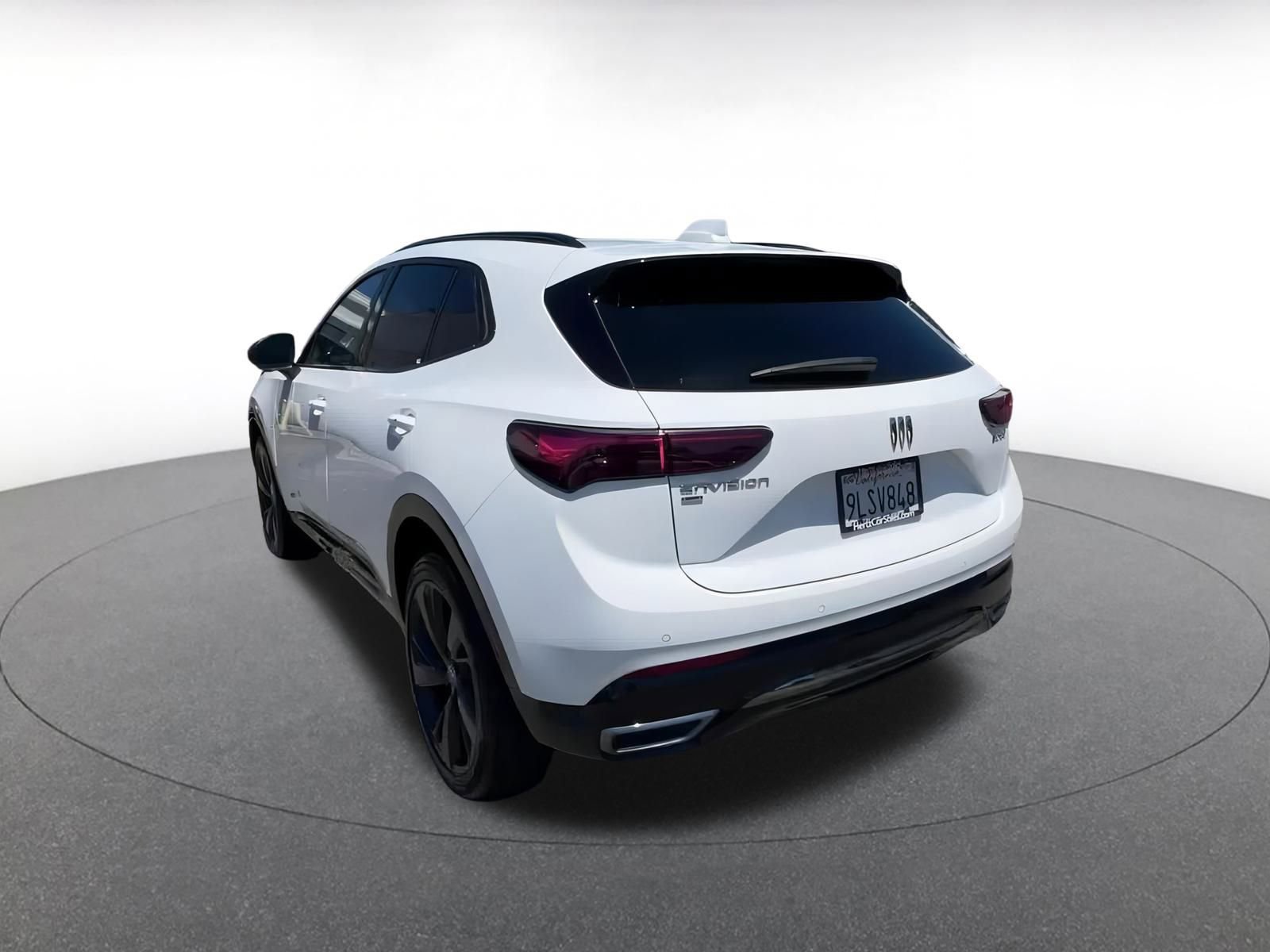 Used 2024 Buick Envision Sport Touring image 11