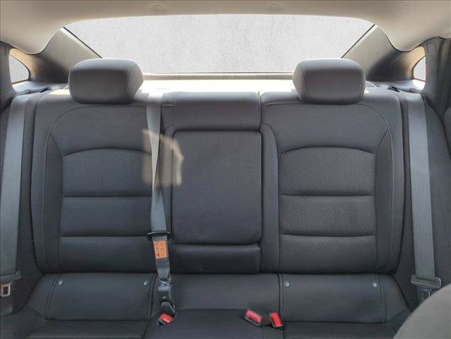 Used 2024 Chevrolet Malibu LT FWD image 25
