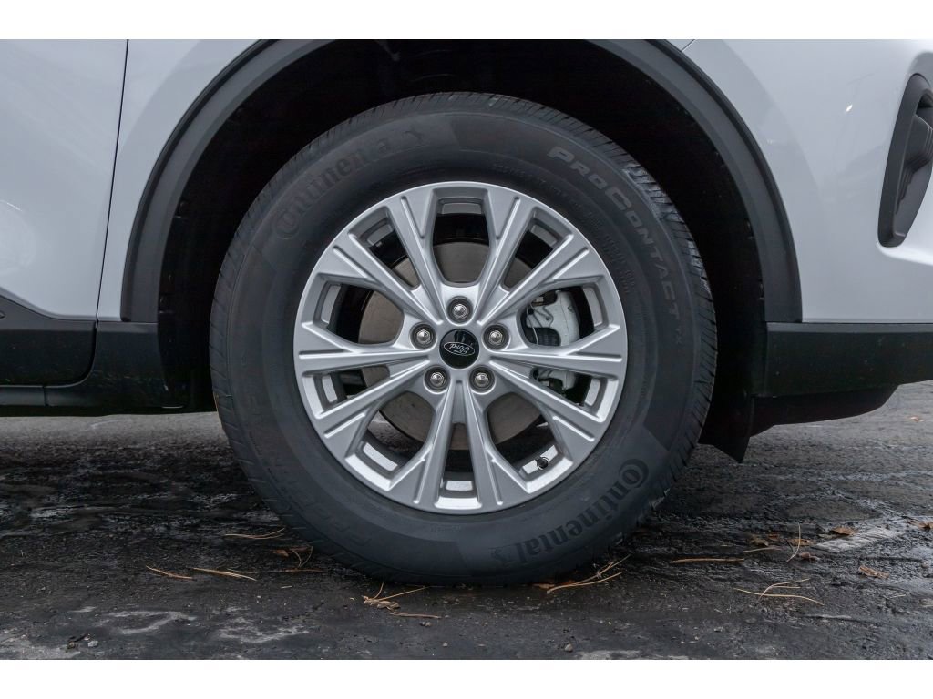 Used 2025 Ford Escape Active w/ Tech Pack #1 image 9