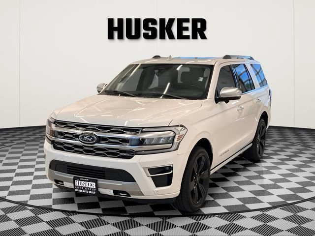 Used 2024 Ford Expedition Platinum AWD/4WD image 5