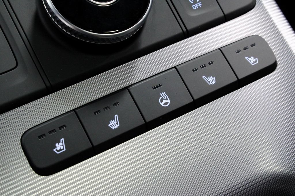 Used 2025 Hyundai Palisade Calligraphy FWD image 5