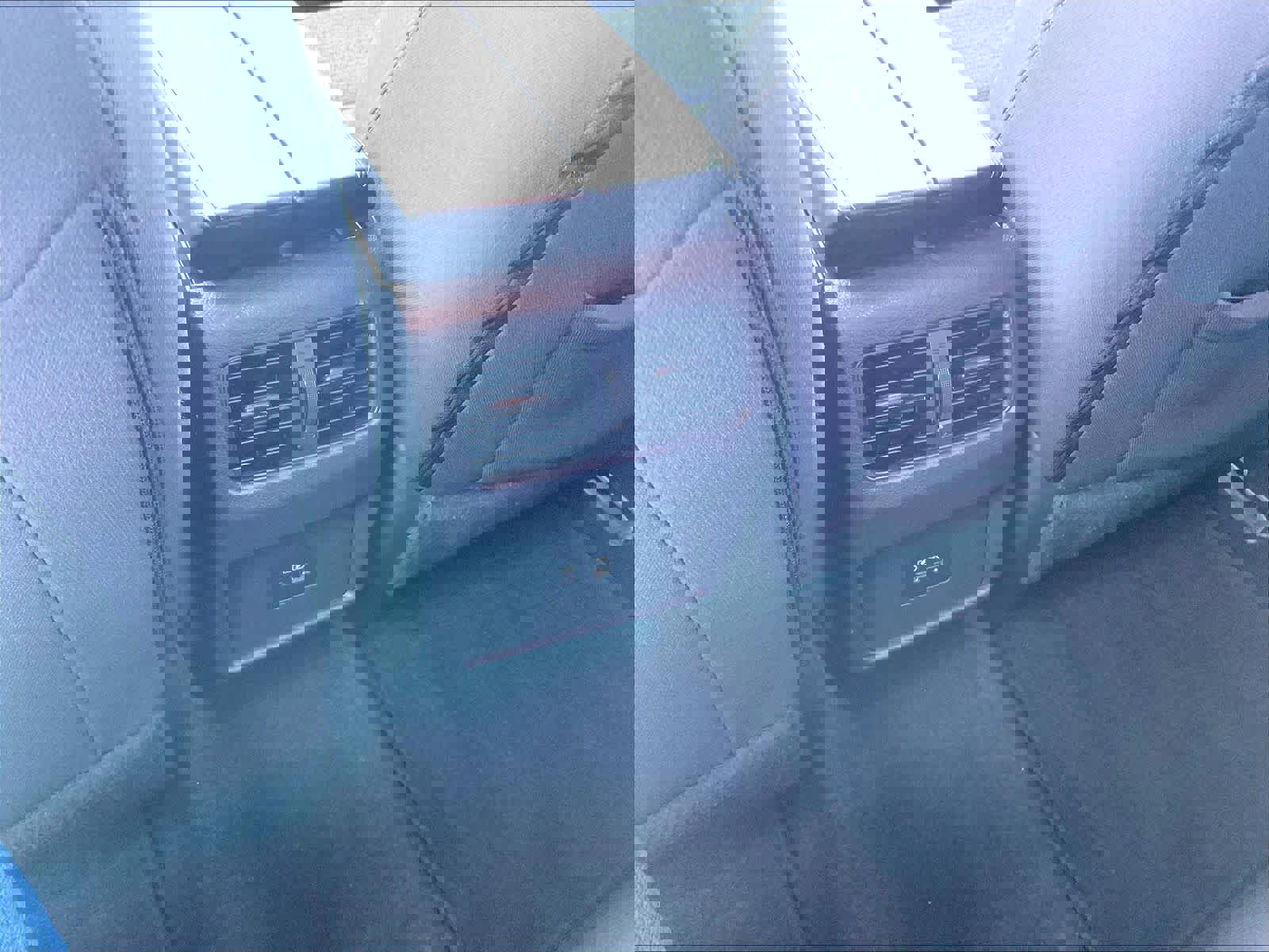 Used 2023 Nissan Rogue SV image 28