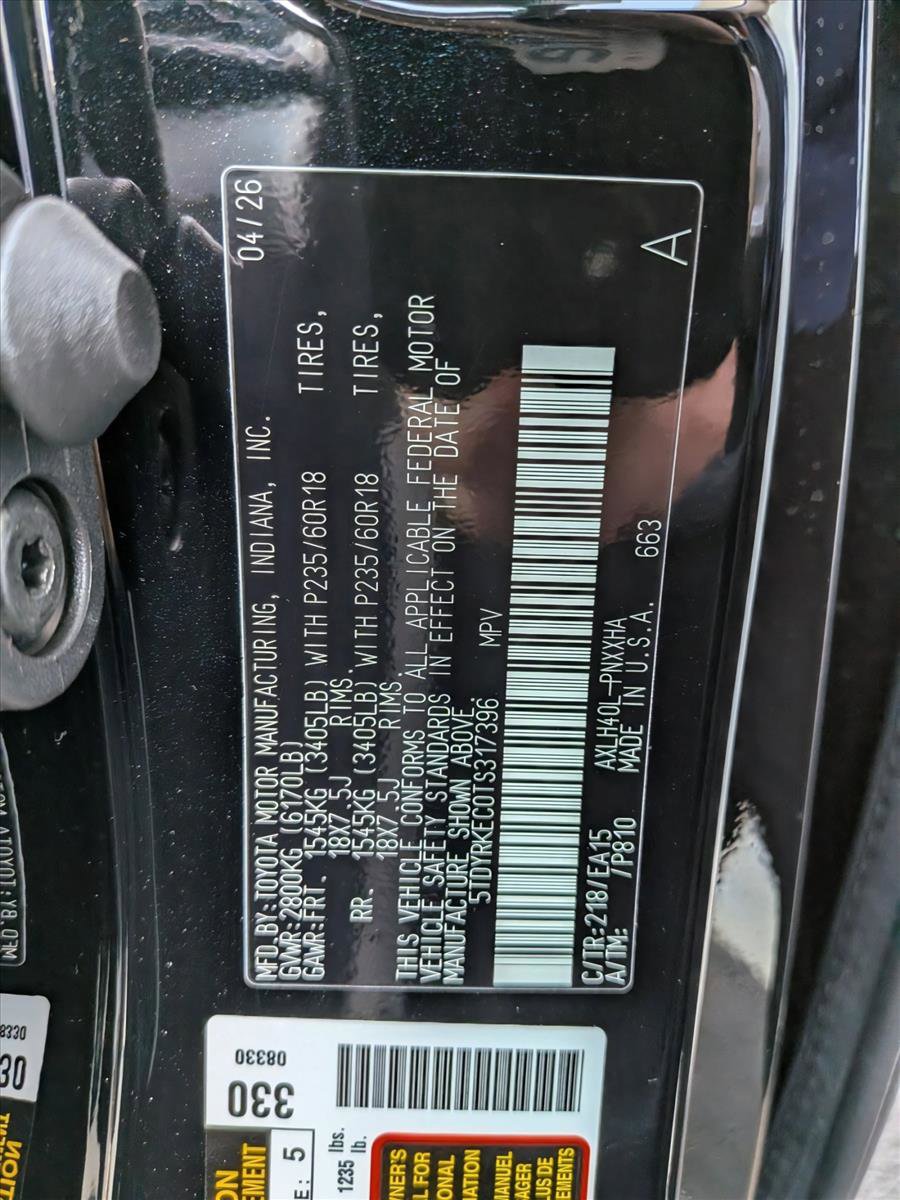 New 2026 Toyota Sienna XLE FWD image 18