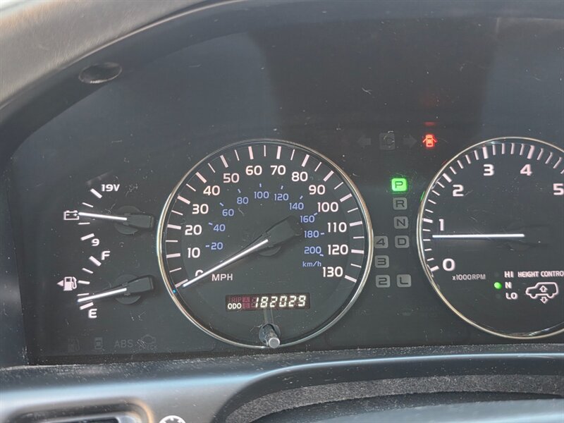 Used 2004 Lexus LX 470 4WD image 52