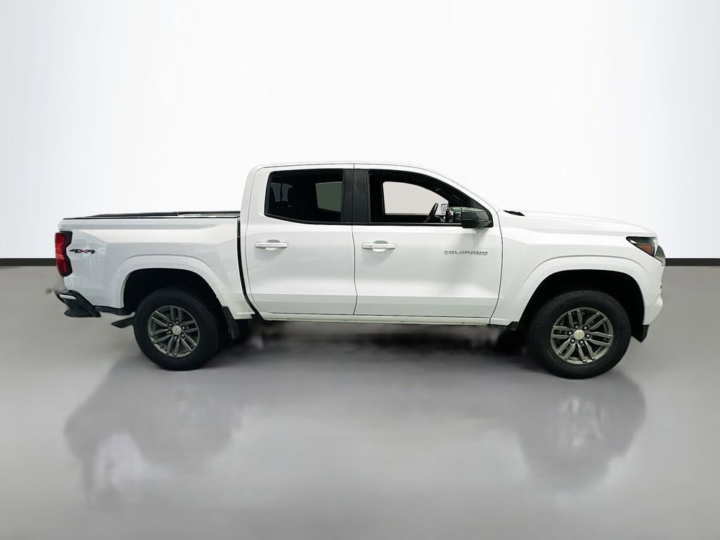 New 2024 Chevrolet Colorado LT w/ LT Convenience Package II image 9