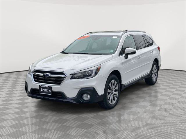Used 2019 Subaru Outback 3.6R Touring AWD/4WD image 3