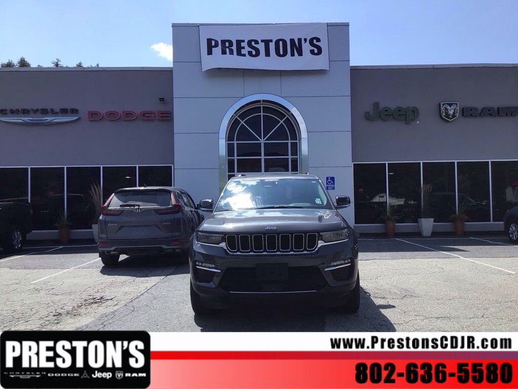 Used 2024 Jeep Grand Cherokee Limited 4xe AWD/4WD image 8